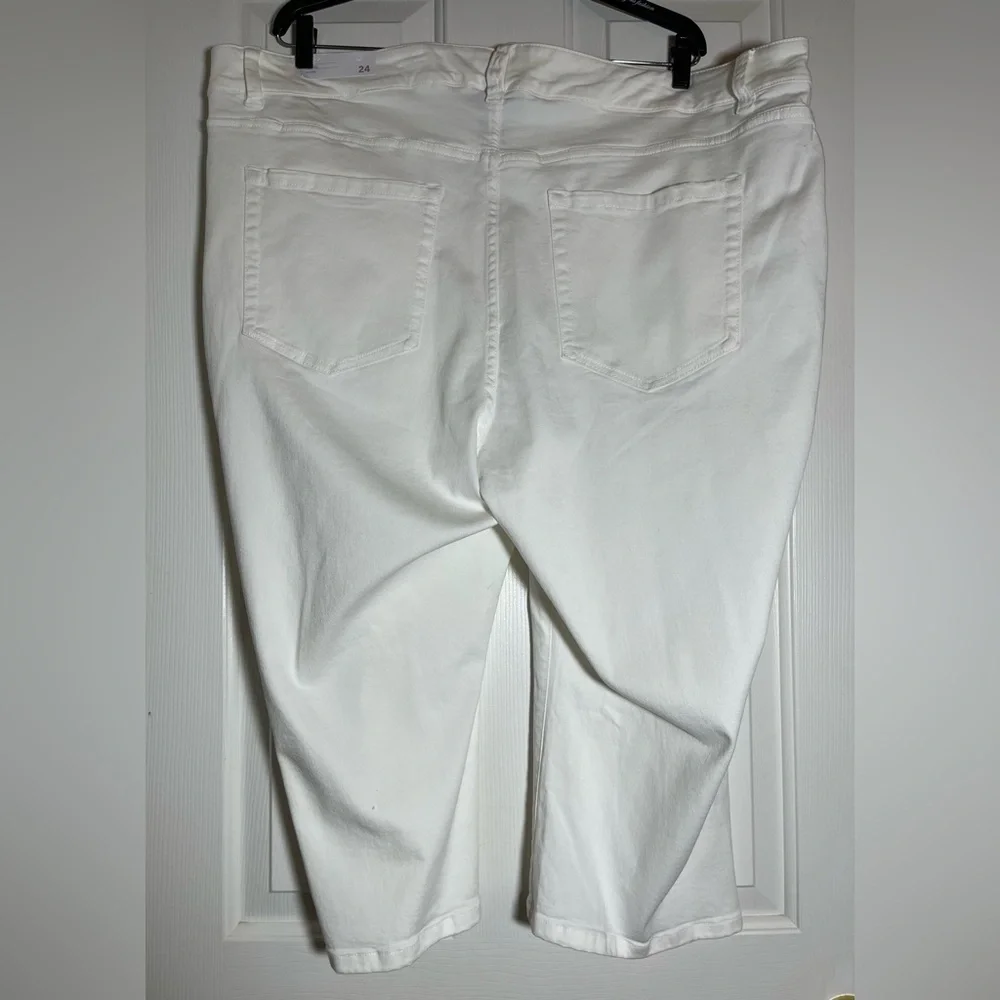 Lane Bryant White Ankle & Cropped Women’s Jeans - Picture 6 of 11